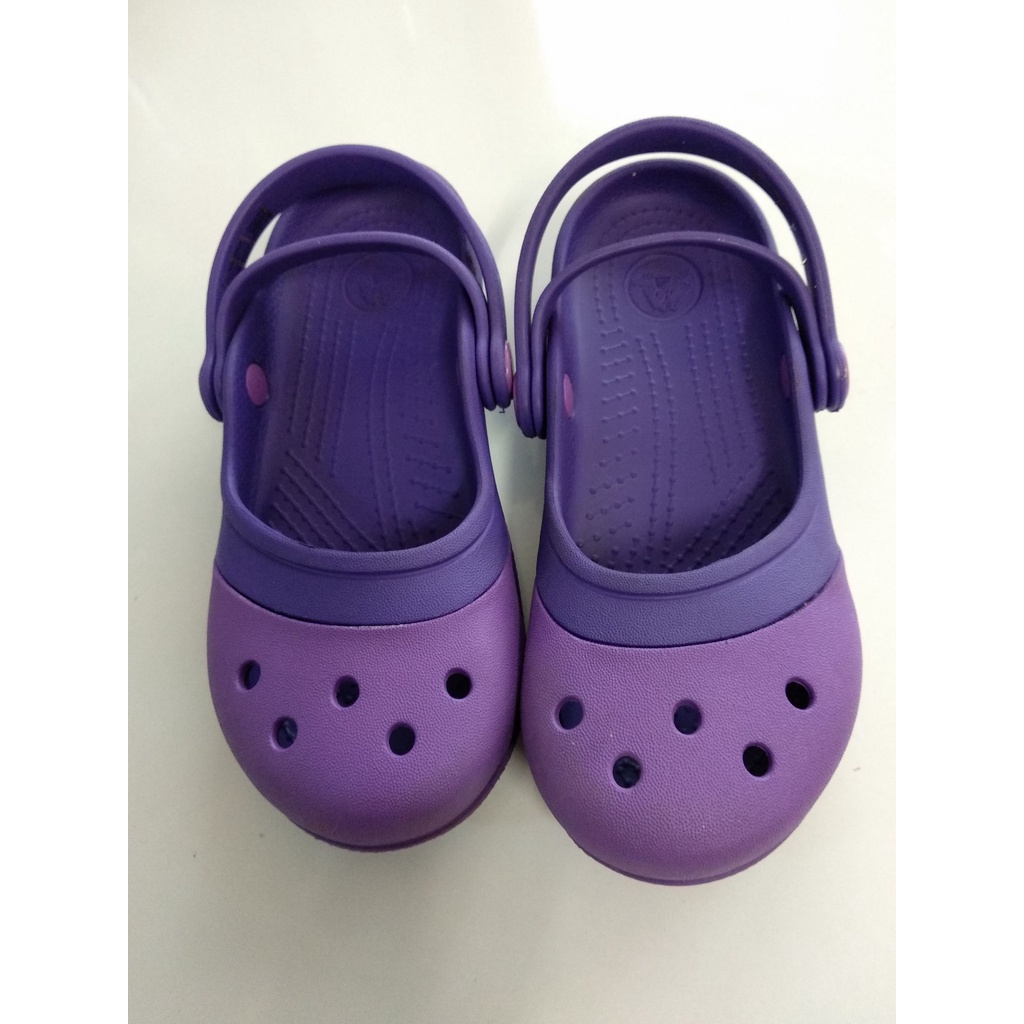 รองเท้าคร็อกส์ Crocs สำหรับเด็ก ของแท้ เบอร์ C11 มือสอง สภาพดี
