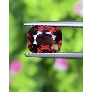 พลอย สปิเนล พม่า Spinel Myanmar 尖晶石 2.24 กะรัต (Cts.克拉) ดิบ Unheated 未加热的