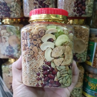ธัญพืช ถั่วรวมมิตรหลายชนิด อร่อยครบจบในกระป๋องเดียว