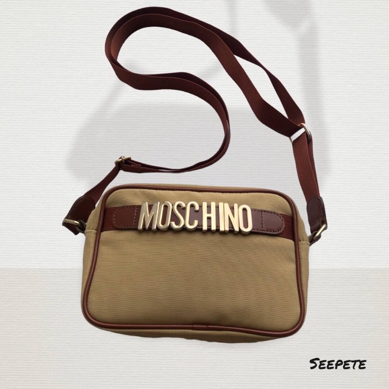 กระเป๋าสะพาย Moschino made in Japan 🇯🇵 มือสองของแท้