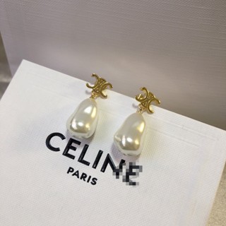 [WITH BOX] new pearl earrings are stylish and simple