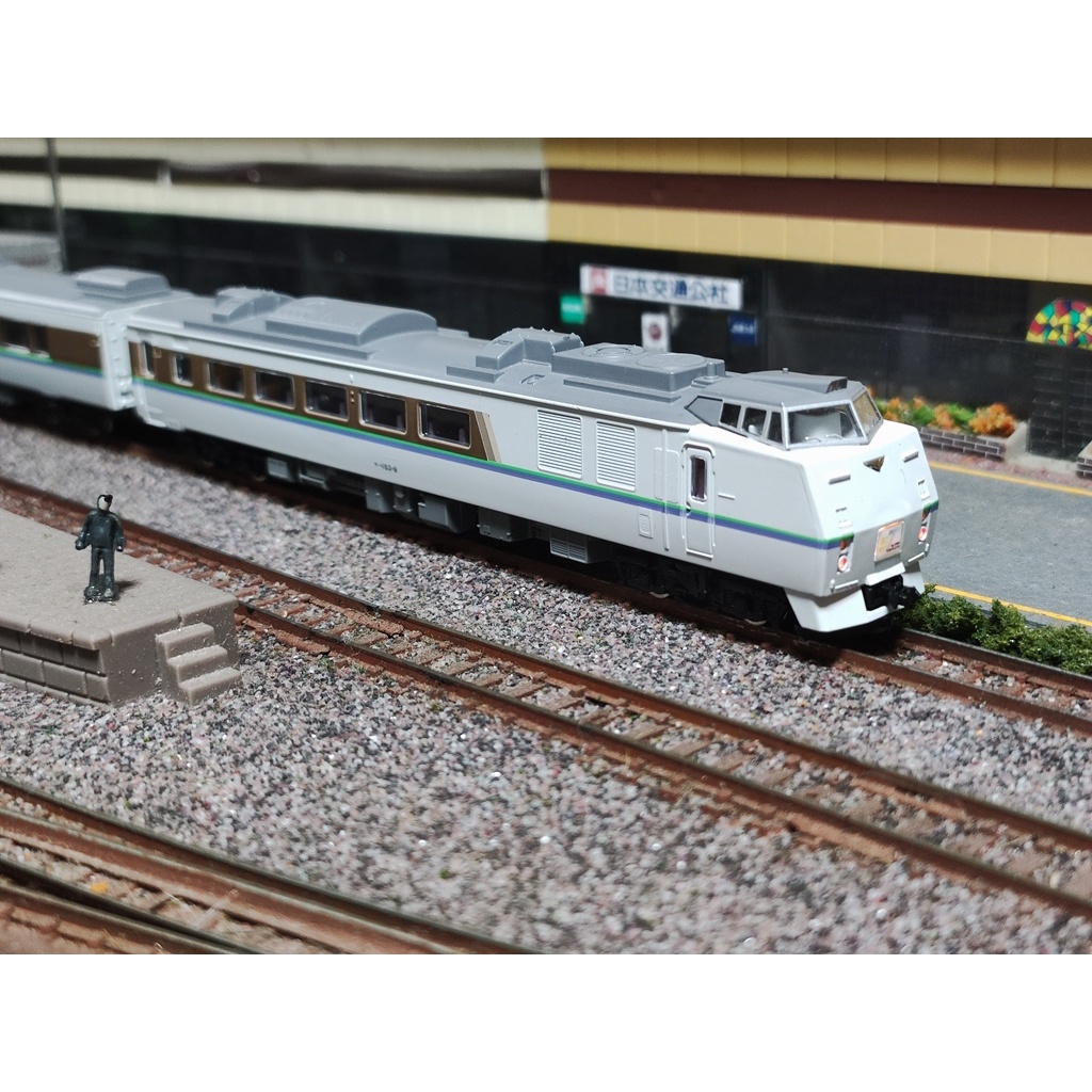 โมเดลรถไฟไทยkiha183 โมเดลรถไฟไทยคิฮะ183 โมเดลรถไฟ ไทย ดีเซลราง kiha183 คิฮะ183 มีตัววิ่ง ตัวขับ N Sc