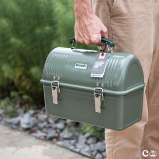 [เงินคืน 15% โค้ด 15CCBSEPW2] [รับประกัน 1 ปี] Stanley Classic Lunchbox ขนาด 10 QT กล่องจัดเก็บอุปกรณ์เอนกประสงค์