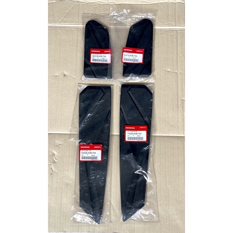แผ่นยางรองพื้นด้านหน้า/ด้านหลัง Forza300,350 ของแท้พร้อมส่ง