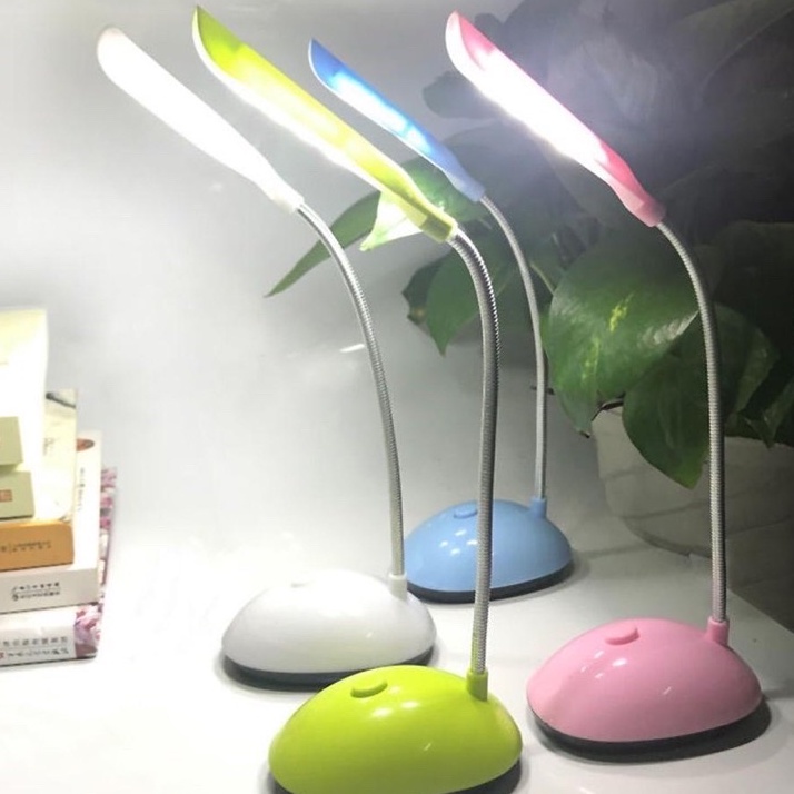โคมไฟ โคมไฟตั้งโต๊ะ LED สีขาว แบบหมุนได้ 360 องศา โคมไฟอ่านหนังสือ