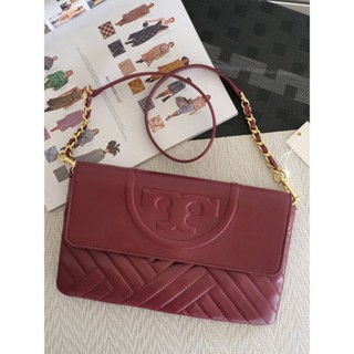 📦 พร้อมส่ง กระเป๋าสะพาย Tory Burch Clutch Leather Womens Handbag สีดำ และสีแดง สวยหรูมาก