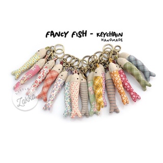 fancy fish- keychain พวงกุญแจ ปลา  งานเย็บมือ ผ้าญี่ปุ่น สุดน่ารักปราณีต ผลงาน handmade เย็บมือโดน All about quilt