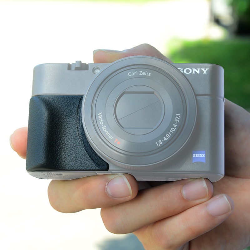 Kingma AG-R2 Grip ด้ามจับเสริมแบบติดกาวสำหรับ Sony RX100 ทุกรุ่น RX100M2 / RX100M3 / RX100M4 / RX100M5 / RX100M6 / RX100