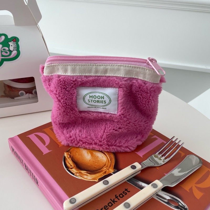 👛 Faux Fur Pouch กระเป๋าสตางค์ขนปุย by Moon Stories 🍋🥔🍓☁️