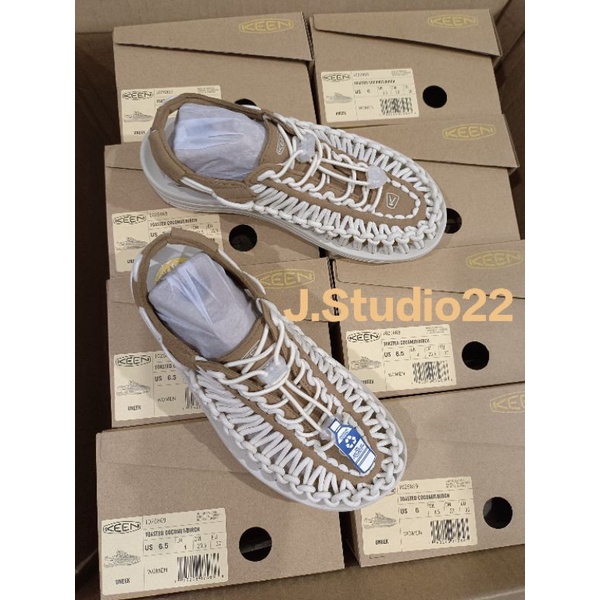 🔥พร้อมส่ง🔥KEEN UNEEK EMMI รุ่นฮิต มาแรง รับประกันของแท้