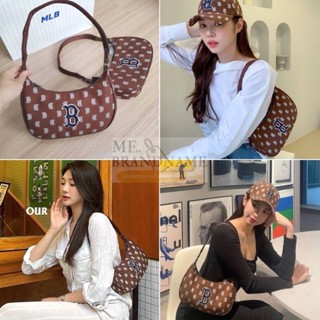 พร้อมส่ง MLB Classic Monogram Hobo Bag กระเป๋าโฮโบ NY