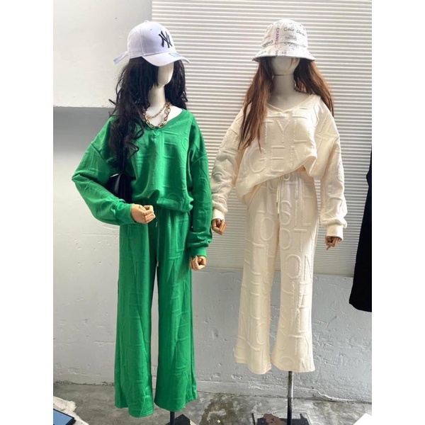 AvaShop9Clothes - ชุดSet เสื้อแขนยาว/กางเกงขสกระบอก ผ้าทอนูนตัวอักษร