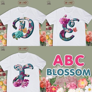 เสื้อลายตัวอักษร ABC BLOSSOM ดอกไม้ (D E F)