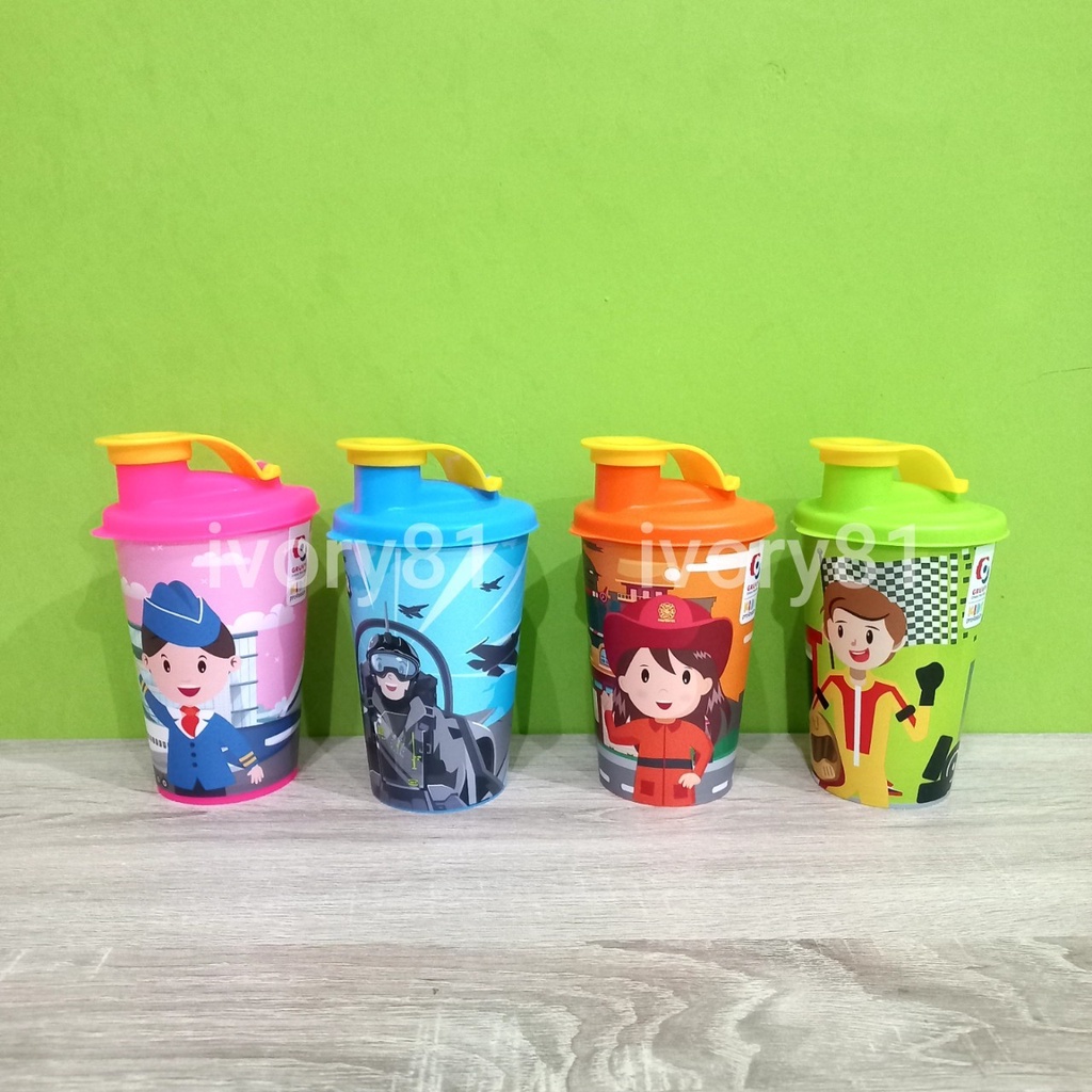 FUN BIGGY THUMBLER / CHILDRENS BIRTHDAY SOUVENIR