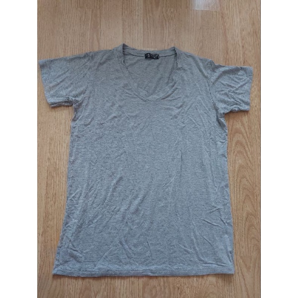 เสื้อยืดผ้าเรยอนซักเก็บ gi-ants shop