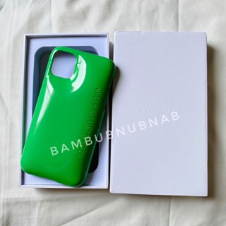 มือสอง 🍀URBAN SOPHISTICATION THE SOAP CASE (iPhone 11) - สี WATERMELON 💚