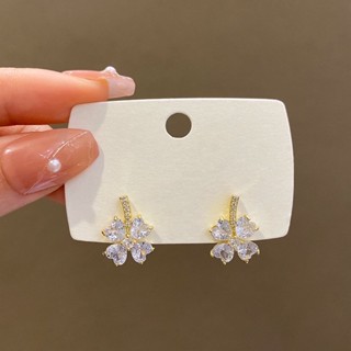 clover crystal - morning.earrings