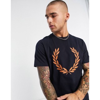 Fred Perry Laurel Wreath T-Shirt in Navy