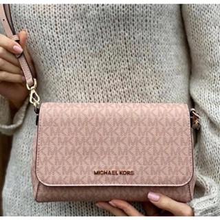 (ผ่อน0%) กระเป๋าสะพายข้าง MICHAEL MICHAEL KORS Medium Logo Convertible Crossbody bag 35H8GTTC6B ลายmk สีชมพู ฝาพับ