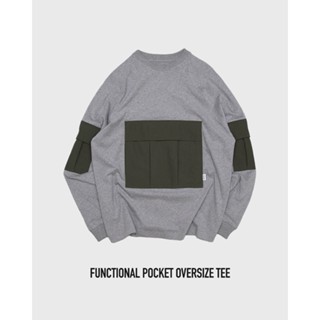 Functional pocket oversize tee