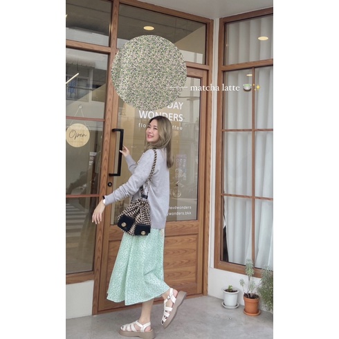 skirts001✨💓🐰 HOLIDAY SKIRTS 🧣🎄 กระโปรงลายดอกไม้  (มีซับใน) ✨🌻🧸💓