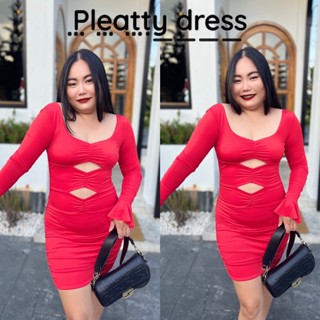 เดรสสาวอวบ เดรสเว้าหน้าเซ็กซี่🧸Pleatty dress🧸