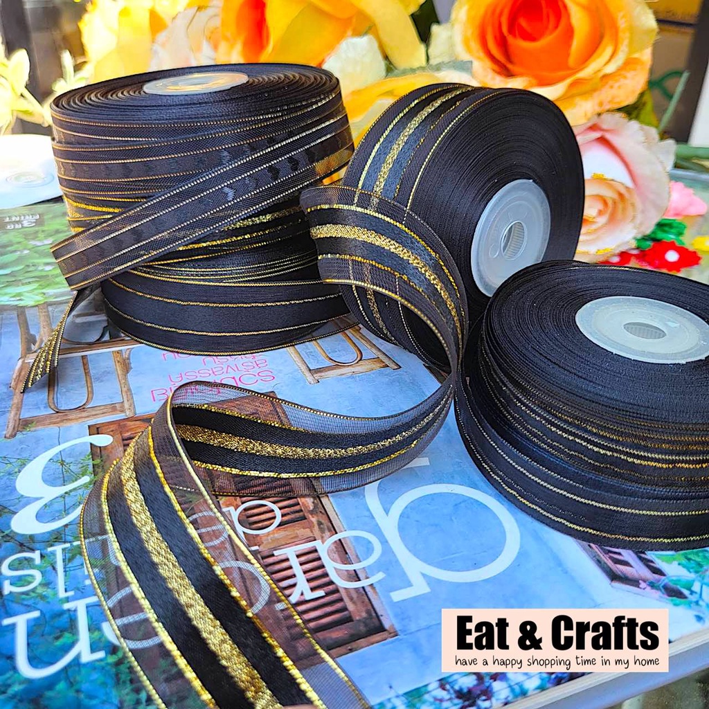 ริบบิ้น สีดำ ผ้าแก้ว ขอบทอง ทอง ริบบิ้น Black Ribbon for diy เส้นเล็ก (ความยาวตัดแบ่งจากม้วน 540cm) 