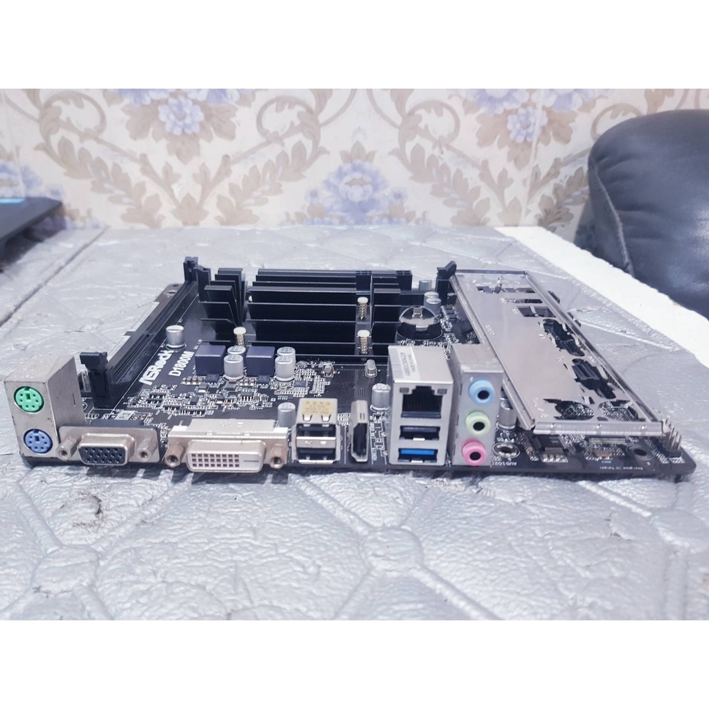 เมนบอร์ด พร้อมCPU ASROCK  N3050M / D1800M