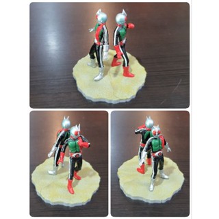 งานฉาก Kamen Rider V1/V2(ไอ้มดแดง) ความสูงรวมฐาน 6.8 Cm. งานเก่าเก็บปี 2001