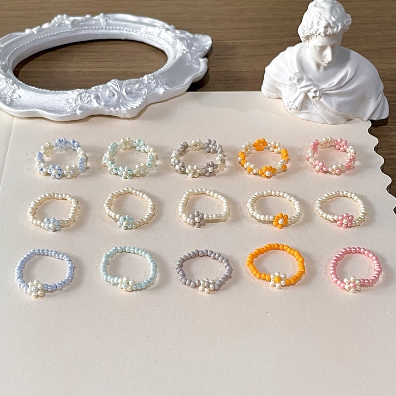 แหวนลูกปัดดอกไม้ สีอ่อนโยน ครีม ฟ้า ชมพู เทา เขียว ส้ม น้ำตาล ม่วง Flower Bead Ring Pink Grey Orange