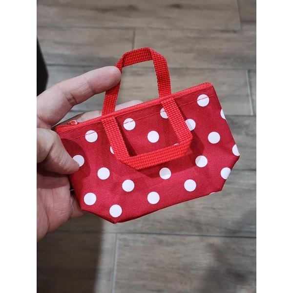 Polka Dot Mini Bag (Red) True You program  กระเป๋ามินิแบ็ก พร้อมหูหิ้ว ลายโปลกาดอตสีแดง