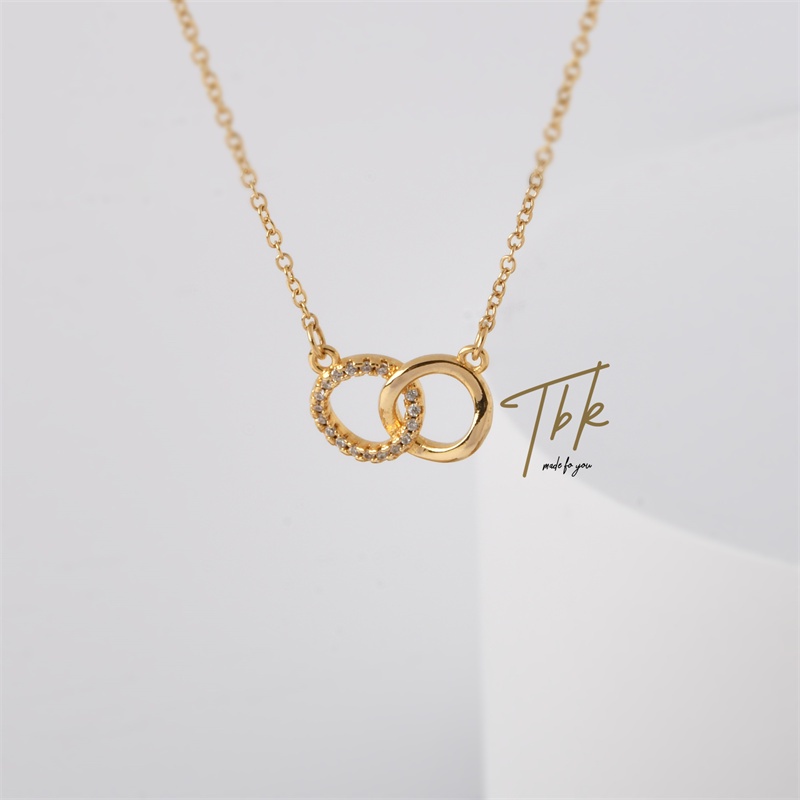 TBK สร้อยคอแฟชั่น ผู้หญิง เครื่องประดับ โลหะผสม แบบเรียบ ไม่ลอกไม่ดํา 18k ทอง แฟชั่นสําหรับผู้หญิง 501n