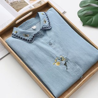 Cn♈▧เสื้อโค้ทคอตุ๊กตาหวานปักเสื้อเชิ้ตแขนยาวลำลองผู้หญิงฤดูใบไม้ร่วงใหม่ผ้าฝ้ายล้างอินเทรนด์เสื้อเชิ้ตด้านล่างหลวม