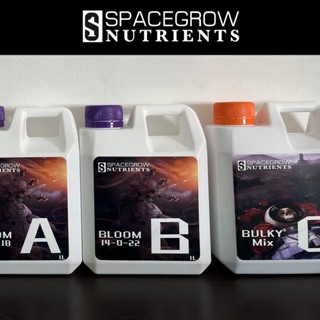 SpaceGrow  Nutrients : ปุ๋ยน้ำคุณภาพสูง สูตรเข้มข้น เซ็ตทำดอก🥦 [สุดคุ้ม!! 3 แกนลอน ขนาด 1L]