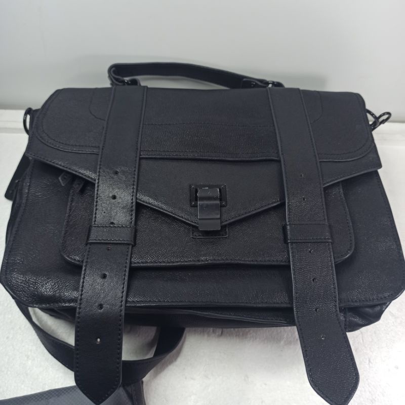 กระเป๋าหนัง Proenza Schouler PS1 Bag ขนาด   Medium 12.5″ x 4″ x 8.5″ นิ้ว ทำมาจากหนังแกะ