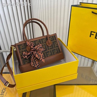 ▥☽【Real Shot】FENDI Womens High-end Hand-carried Cross-body Bag Fashion Versatile Handbag (with Box)