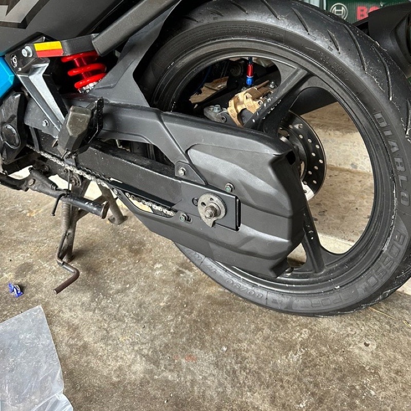 LC135 V1 V2 V3 V4 V5 V6 V7 V8 CHAIN CASE COVER RANTAI + BRACKET PNP V2 V3 V4 V5 V6 V7 V8/ Y15 Y15ZR/