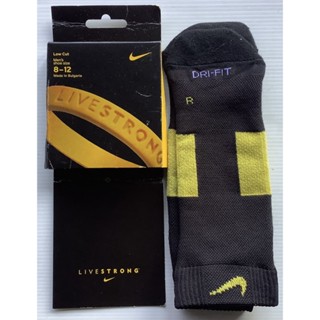 ของใหม่ ถุงเท้า Nike Livestrong สีดำ ของแท้ สำหรับขนาดรองเท้า 8-12 Low Cut Made in Bularia