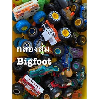 โปรกล่องสุ่ม รถ Hot wheels Bigfoot ขนาด 1:64 ได้ 4 คัน โมเดลรถ ขนาดเล็ก ของเล่นสะสม รถของเล่น