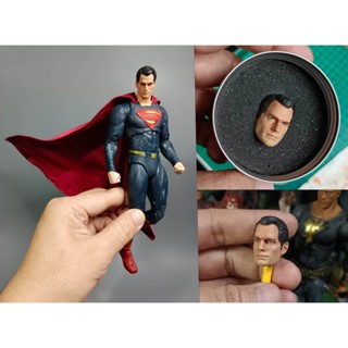 henry cavill  head superman  1/10 for mcfarlance toys ( normal ) shipp within 7 day