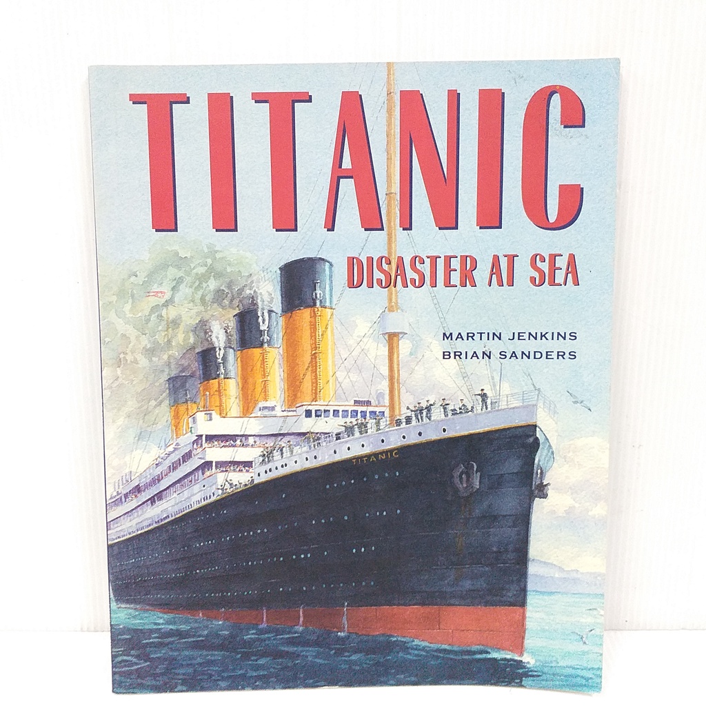 Titanic Disaster at Sea หนังสือภาษาอังกฤษ มือสอง เรือไททานิค ปกอ่อน