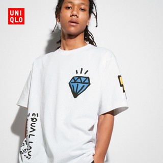 Uniqlo เสื้อยืดแขนสั้น พิมพ์ลาย Trevor Andrew สําหรับผู้ชาย และผู้หญิง (UT) 457251 Uniqlo