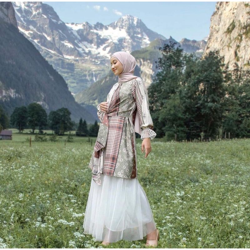 เสื้อ Pijar-Zurich (สั่งล่วงหน้า)