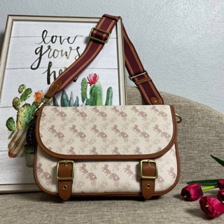 Coach C8470 vintage flip on messenger bag