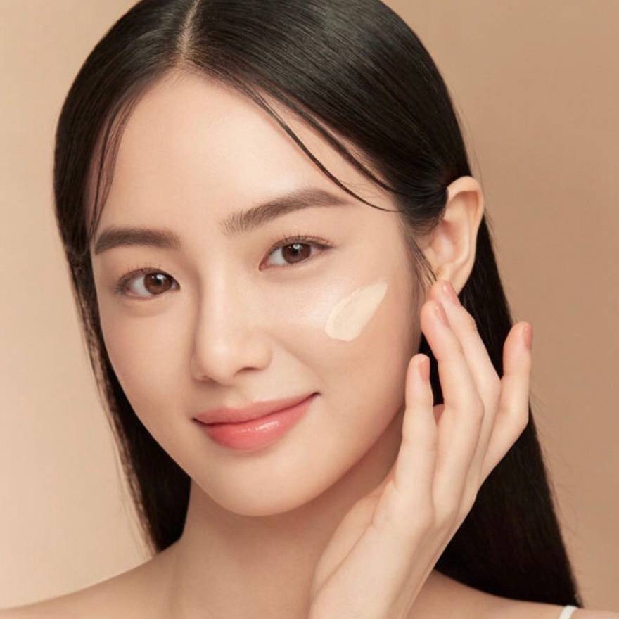 C.172 บีบีครีมSVMY 3076 รองพื้นคุมมันเบลอรูขุมขน ปรับผิวเรียบเนียนเนื้อนุ่ม ไม่เป็นคราบ ติดทน กันน้ำ ราคา ถูกที่สุด ดีลบีเคเค แกลเลอรีภาพที่ 3