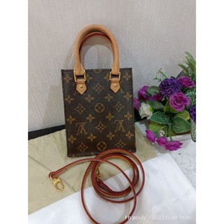 Lv sac pat mini used bag like new