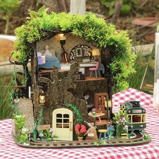 พร้อมส่ง สินค้าใหม่ บ้านตุ๊กตา DIY 2232 Forest Secrect House มีที่ครอบกันฝุ่น