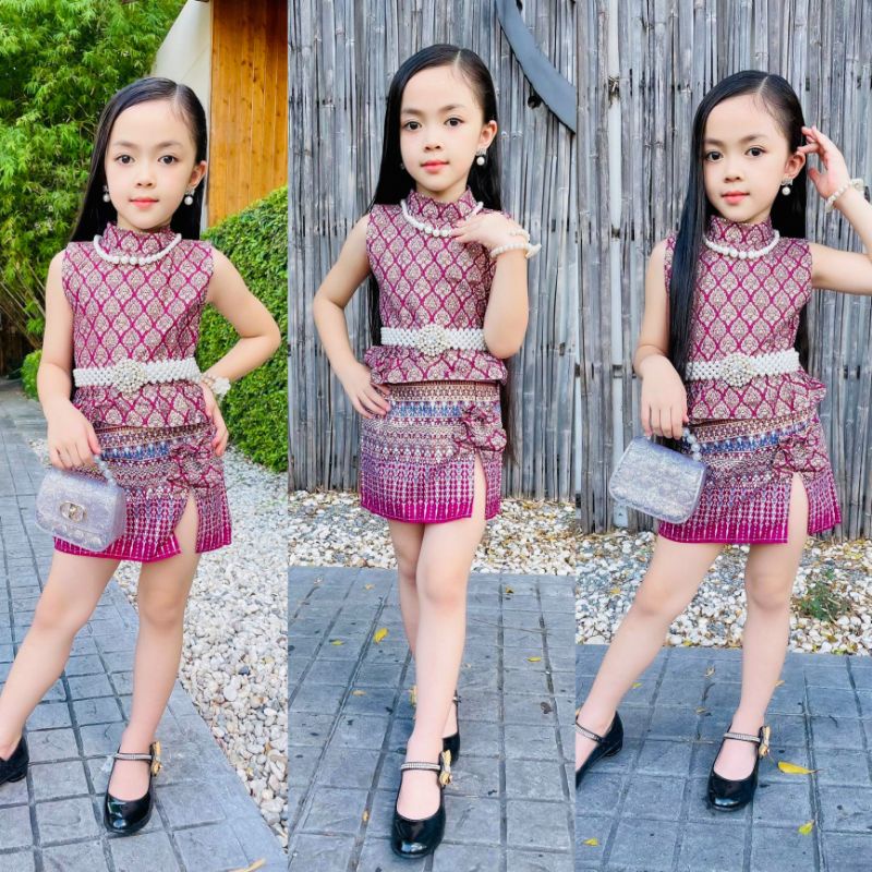 ชุดไทยเด็กสีม่วง ชุดไทยเด็ก ชุดไทยเด็กผู้หญิง ชุดไทยประยุกต์สีม่วง เสื้อคอจีน+กระโปรงผ่าหน้าผ้าไทยพิ