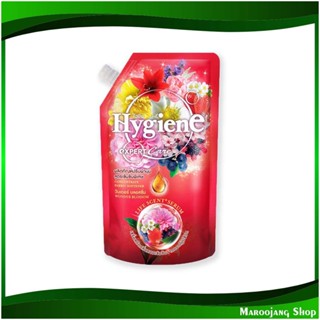 น้ำยาปรับผ้านุ่ม สูตรเข้มข้น กลิ่นวันเดอร์ บลอสซัม แดง Concentrated Fabric Softener, Wonder Blossom Scent, Red 490 มล. ไ