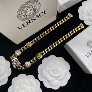 Versace สร้อยข้อมือ เครื่องประดับ ผู้ชาย ผู้หญิง ลําลอง เหล็กไทเทเนียม สร้อยคอแฟชั่น ต่างหูชั้นสูง จี้หรูหรา